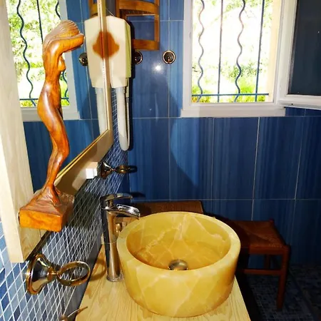 Lou Pantai Villa